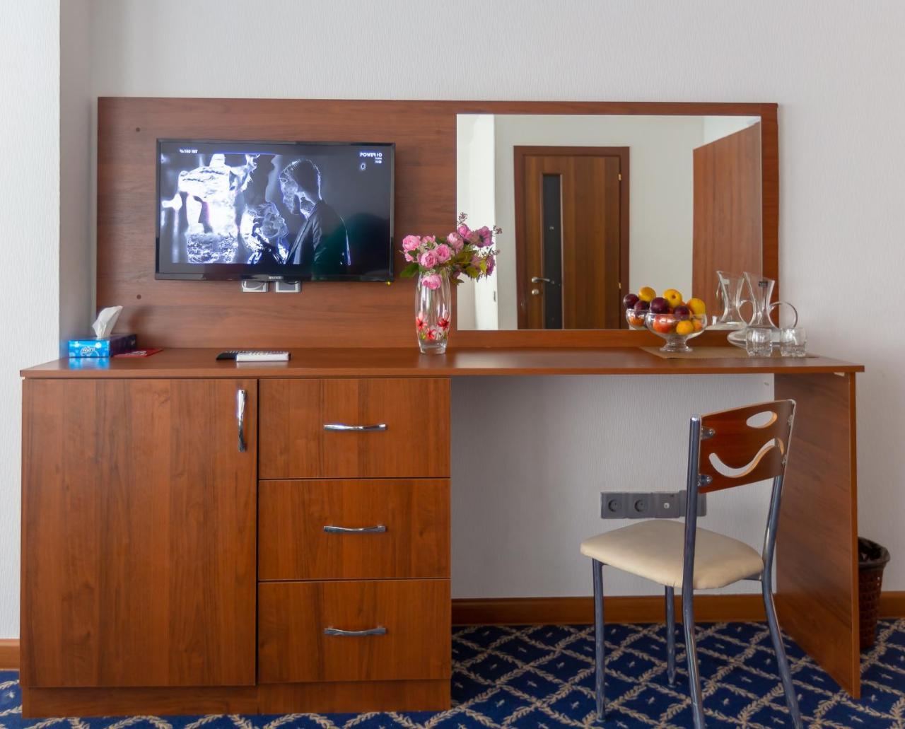 Demir Yol Plaza Hotel Baku Bagian luar foto