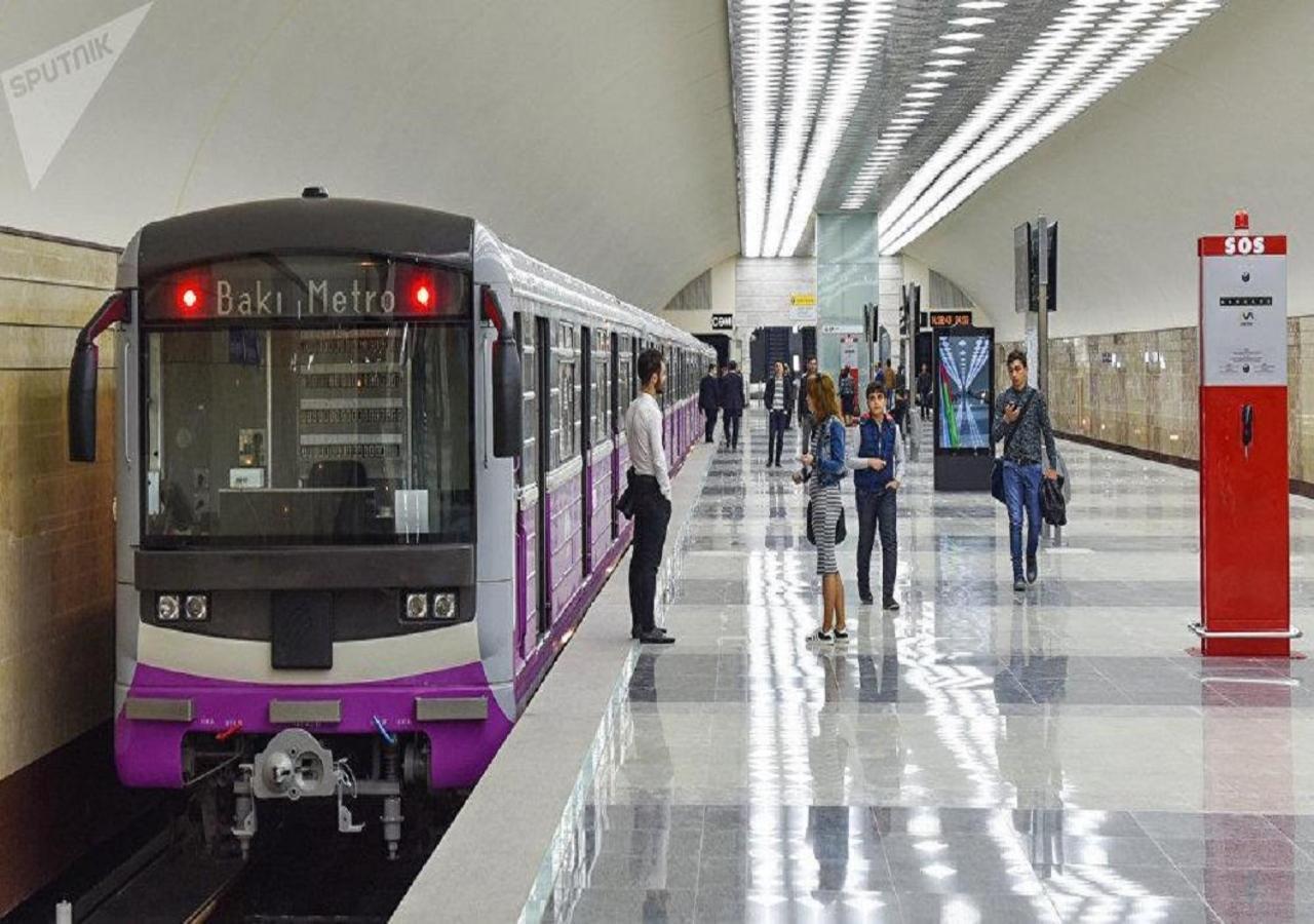 Demir Yol Plaza Hotel Baku Bagian luar foto