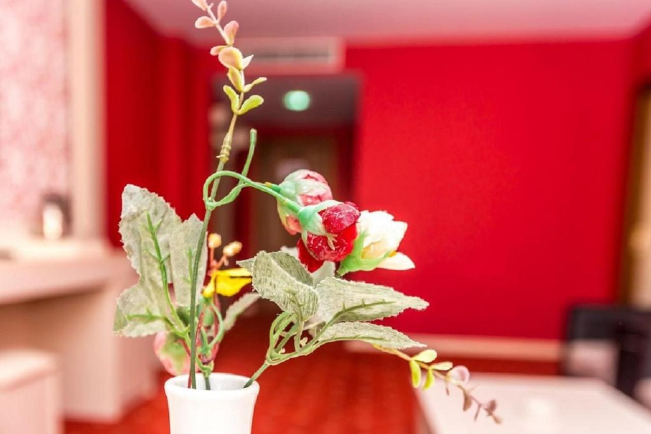 Demir Yol Plaza Hotel Baku Bagian luar foto